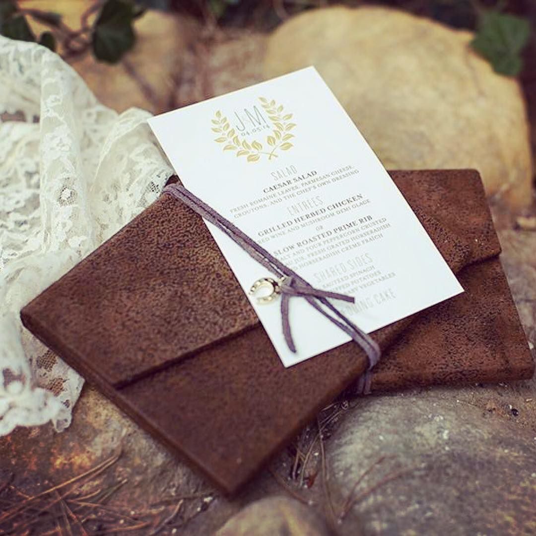 Stylish Menu Complete with a Horseshoe Charm